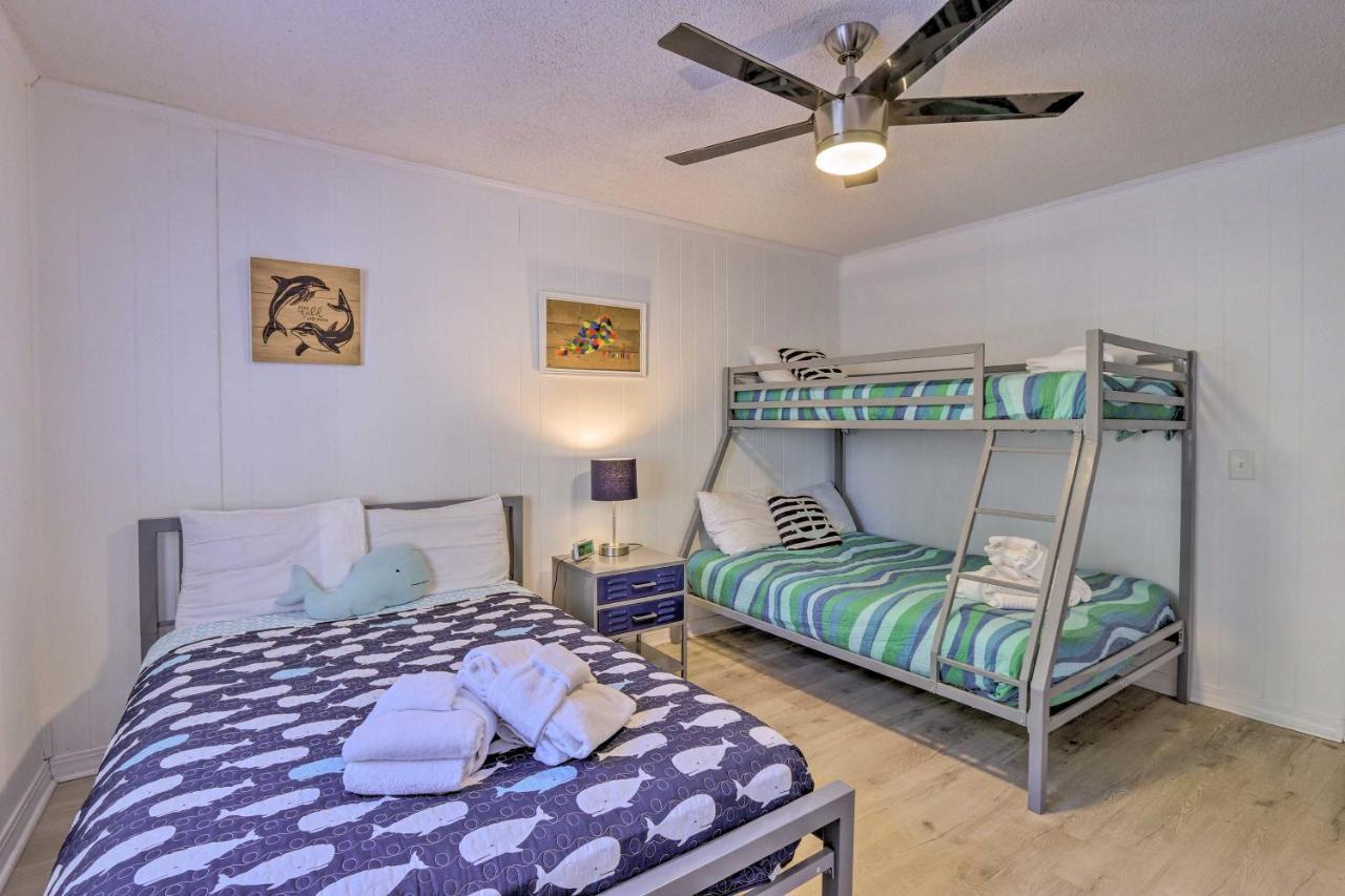 Hilton Head Condo With Covered Balcony And Pool Access Хилтън Хед Айлънд Екстериор снимка